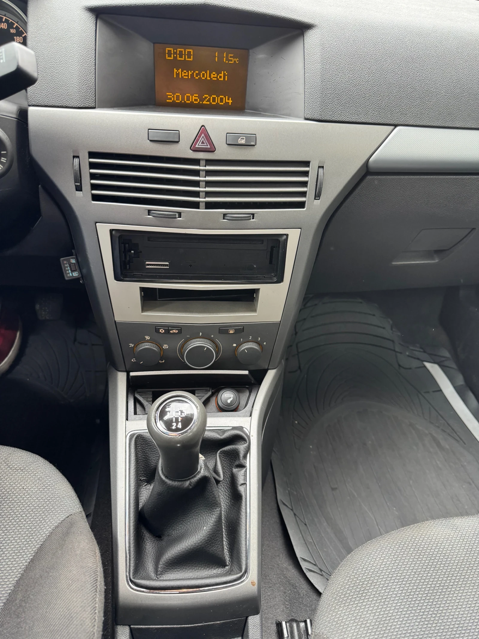 Opel Astra 1.6   | Mobile.bg   12