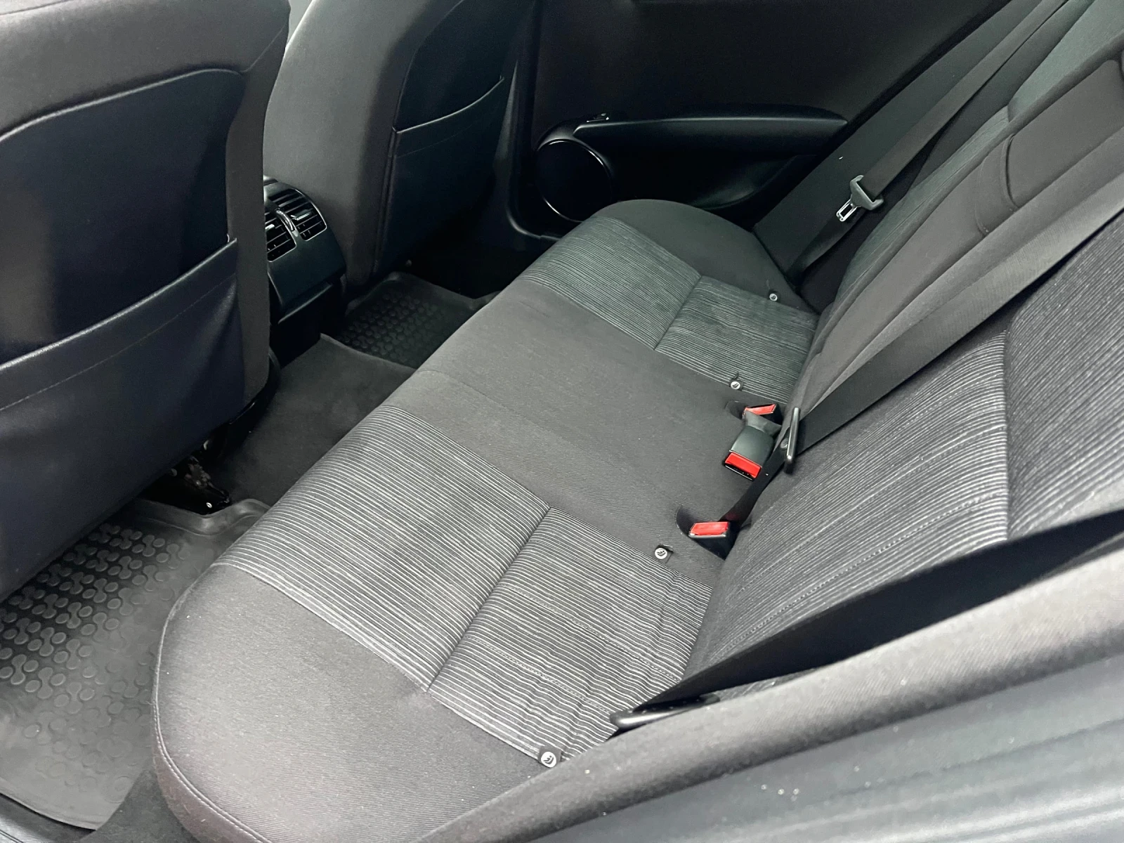 Mercedes-Benz C 220 2.2cdi-avtomatik - изображение 8