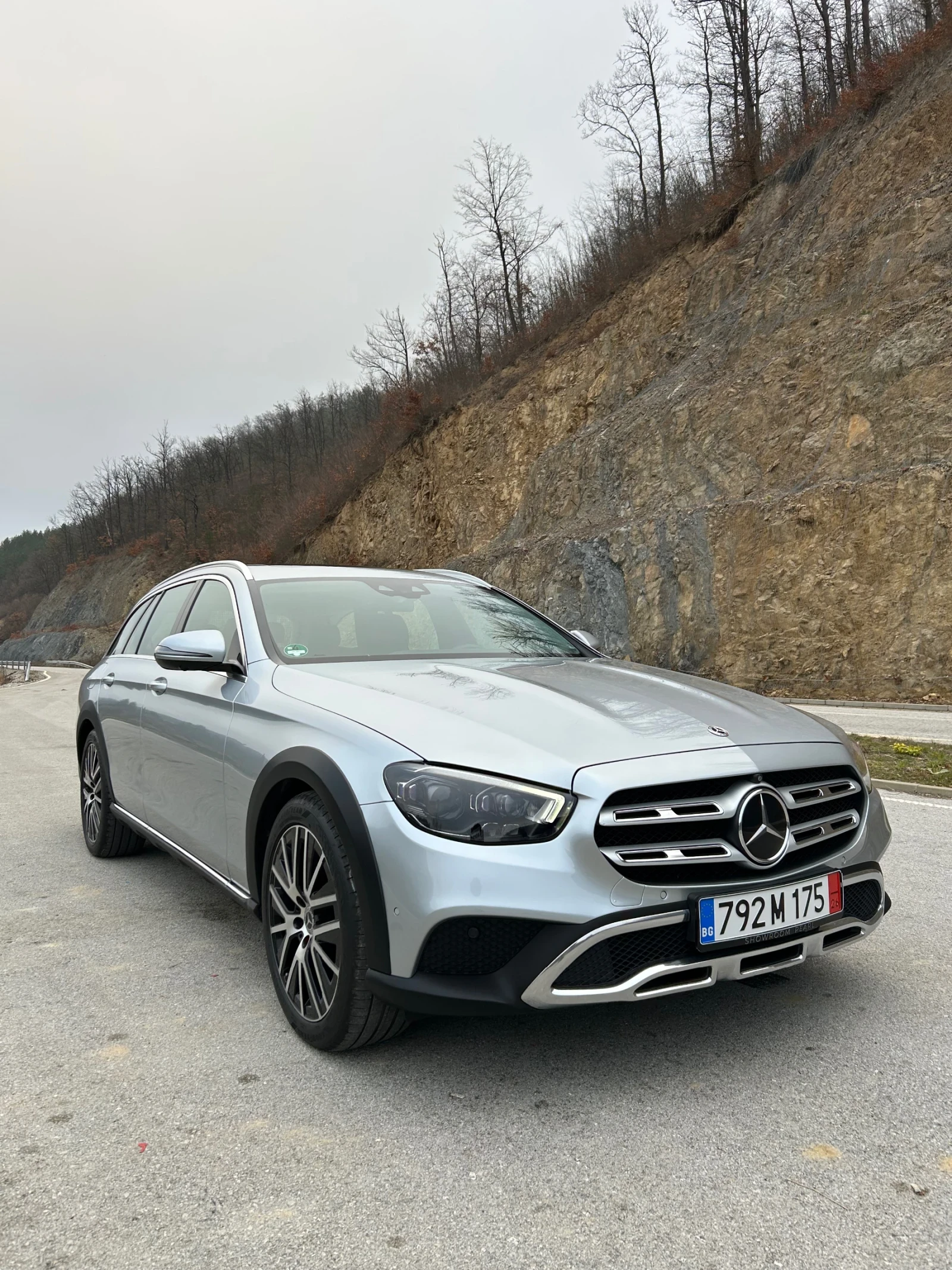 Mercedes-Benz E 400 d All-Terrain Facelift 4MATIC WIDESCREEN 360 LED  - изображение 3