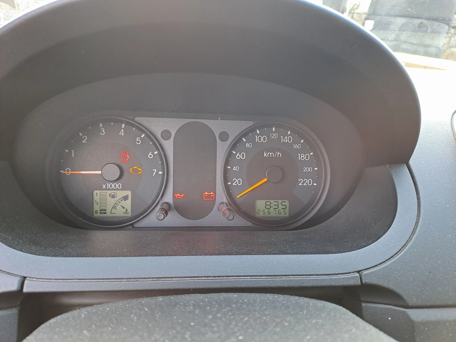 Ford Fiesta  - изображение 2