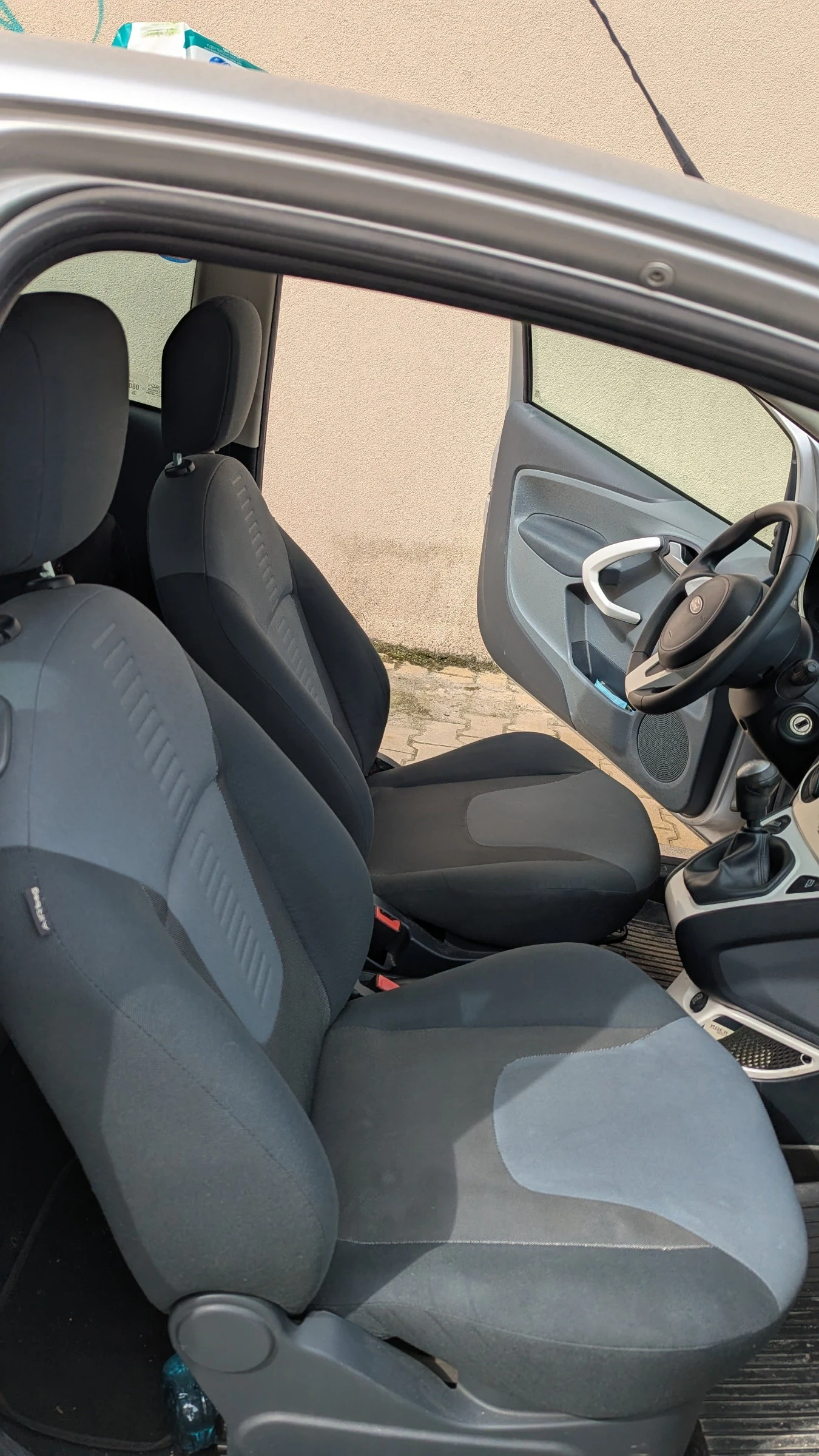 Ford Ka, снимка 10 - Автомобили и джипове - 53484569