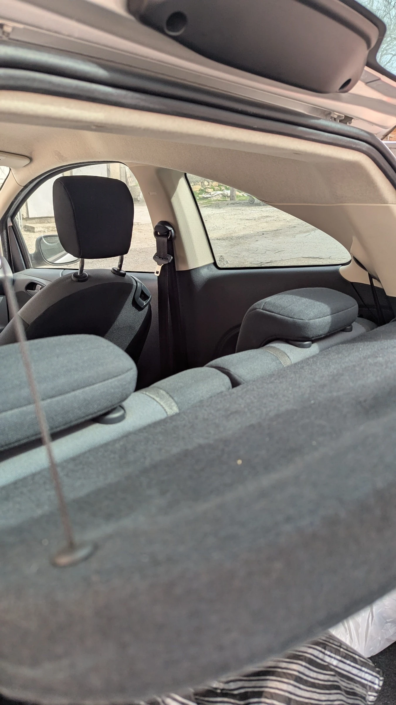 Ford Ka, снимка 14 - Автомобили и джипове - 53484569