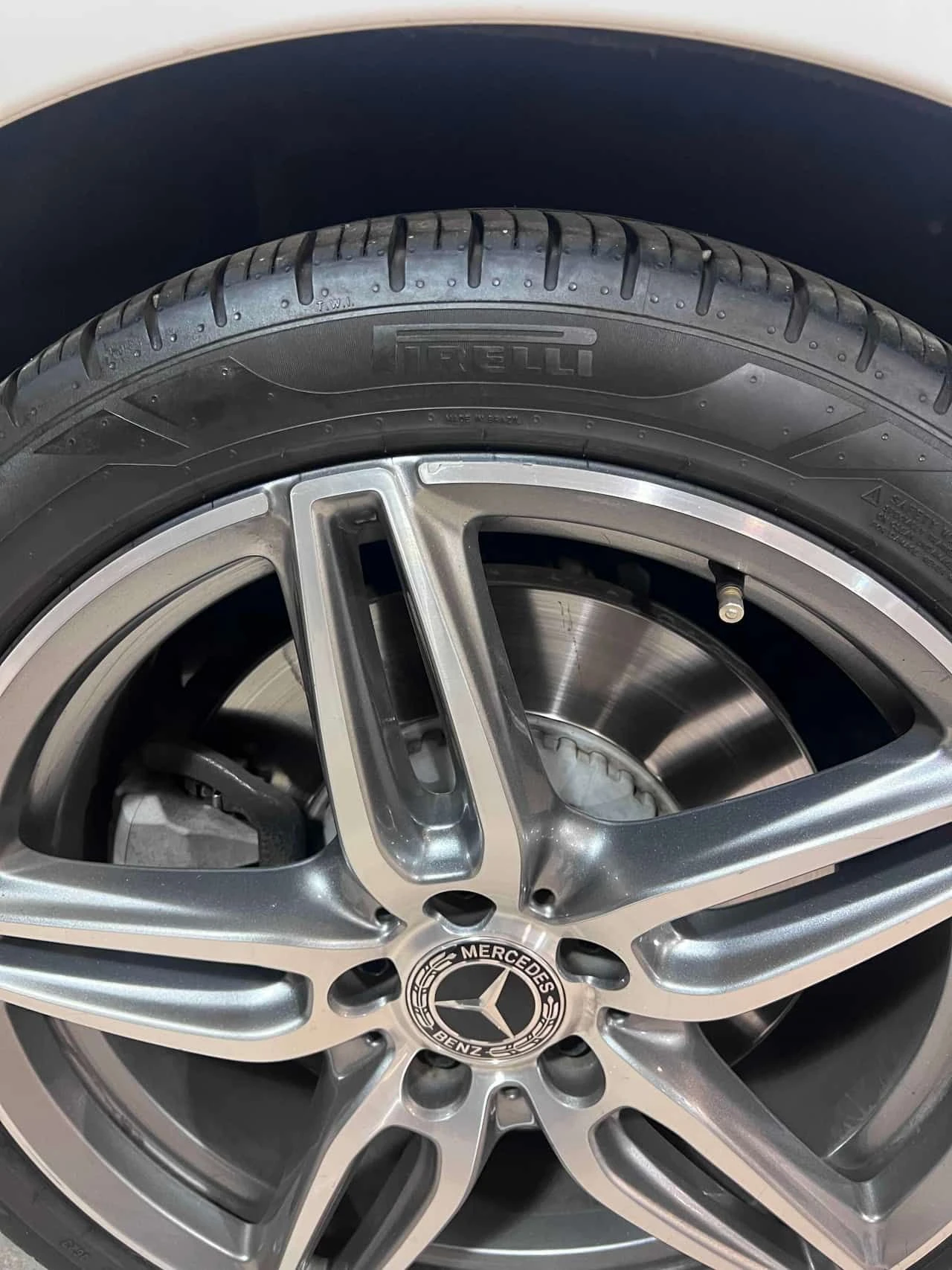 Mercedes-Benz E 400 * CARFAX * ЦЕНА ДО БГ - изображение 6