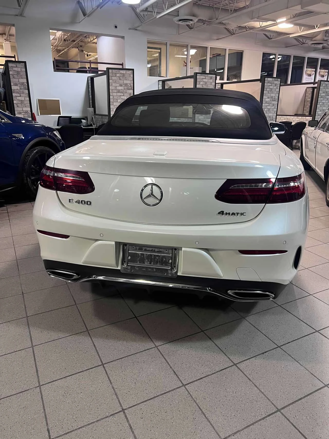 Mercedes-Benz E 400 * CARFAX * ЦЕНА ДО БГ - изображение 4