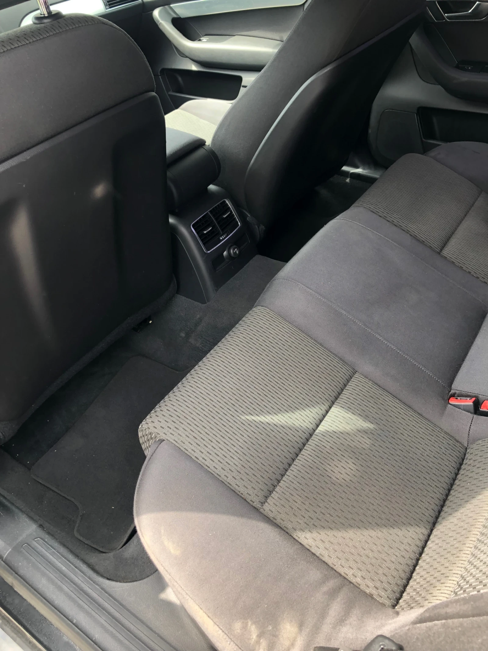 Audi A6 2.0 TFSI, снимка 7 - Автомобили и джипове - 54056031