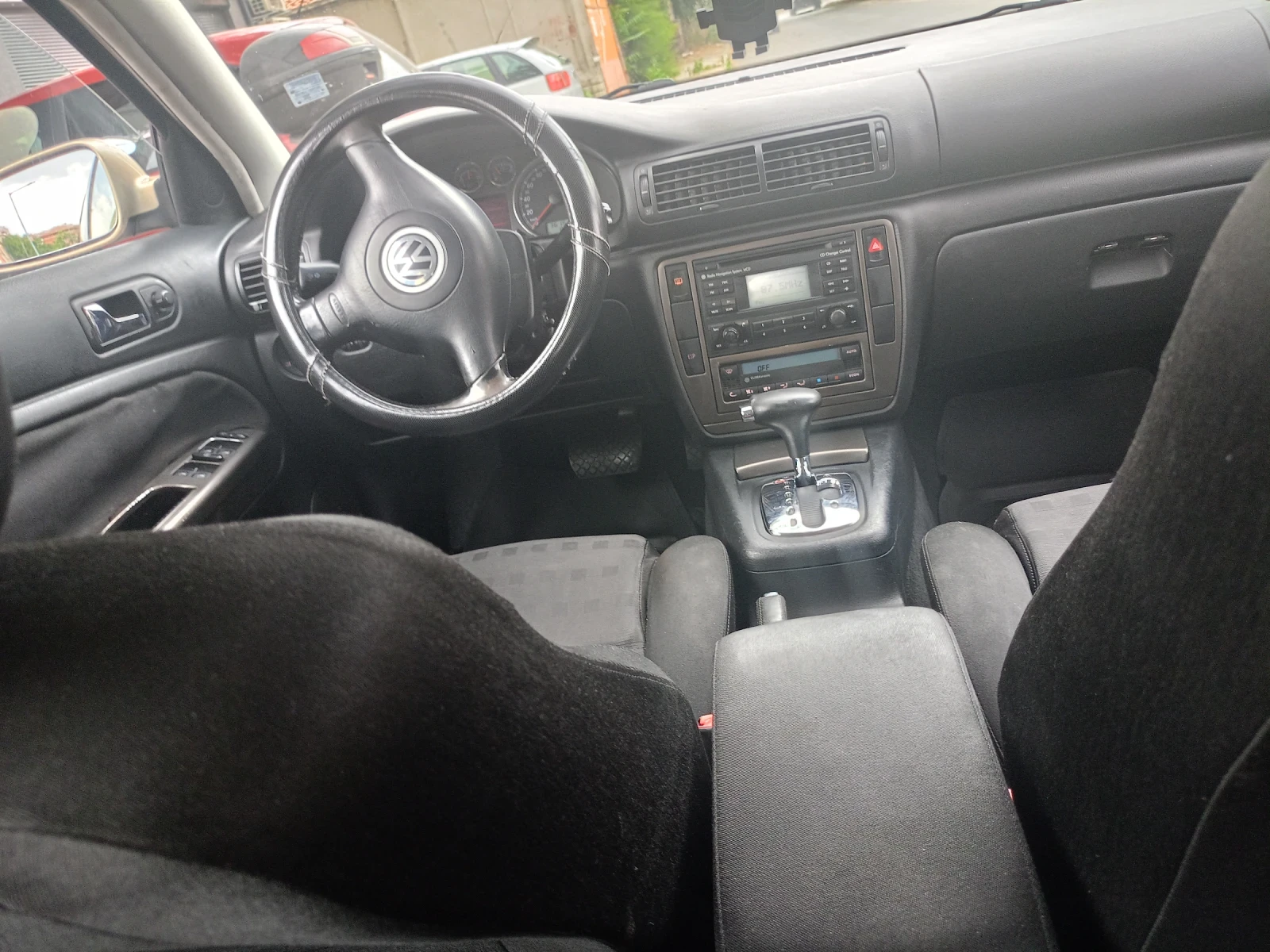 VW Passat, снимка 5 - Автомобили и джипове - 54157210