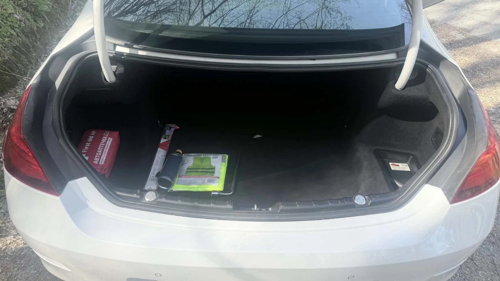 BMW 650 Camera360/Head UP/Bang & Olufsen /Full Max, снимка 9 - Автомобили и джипове - 54247810