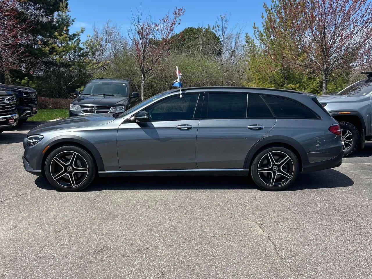 Mercedes-Benz E 450 CARFAX, снимка 2 - Автомобили и джипове - 54297053