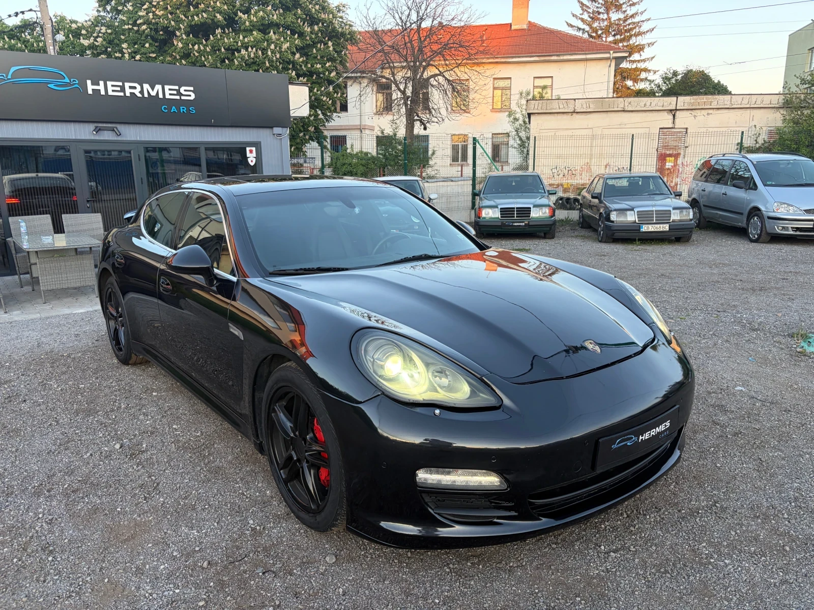 Porsche Panamera, снимка 2 - Автомобили и джипове - 54556574