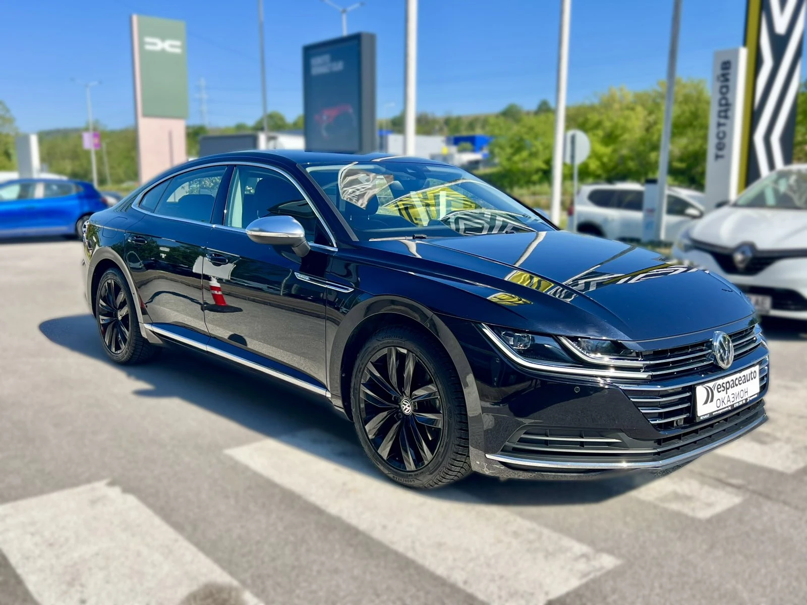 VW Arteon Elegance / 2.0TFSI / 190 к.с. / DSG / LED, снимка 3 - Автомобили и джипове - 54703065