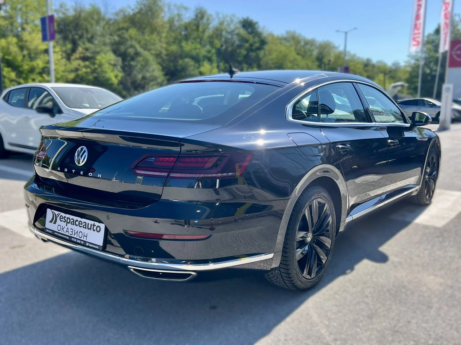 VW Arteon Elegance / 2.0TFSI / 190 к.с. / DSG / LED, снимка 5 - Автомобили и джипове - 54703065