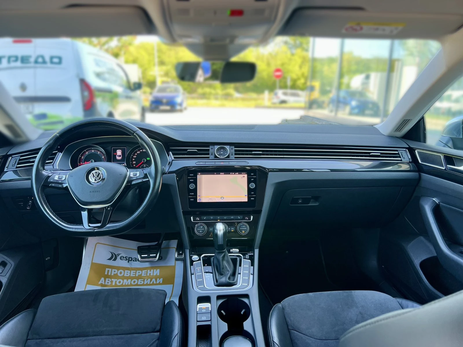 VW Arteon Elegance / 2.0TFSI / 190 к.с. / DSG / LED, снимка 15 - Автомобили и джипове - 54703065