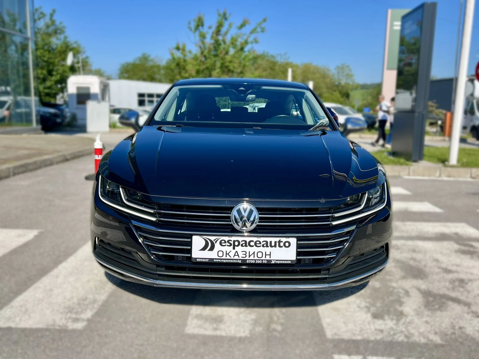 VW Arteon Elegance / 2.0TFSI / 190 к.с. / DSG / LED, снимка 2 - Автомобили и джипове - 54703065