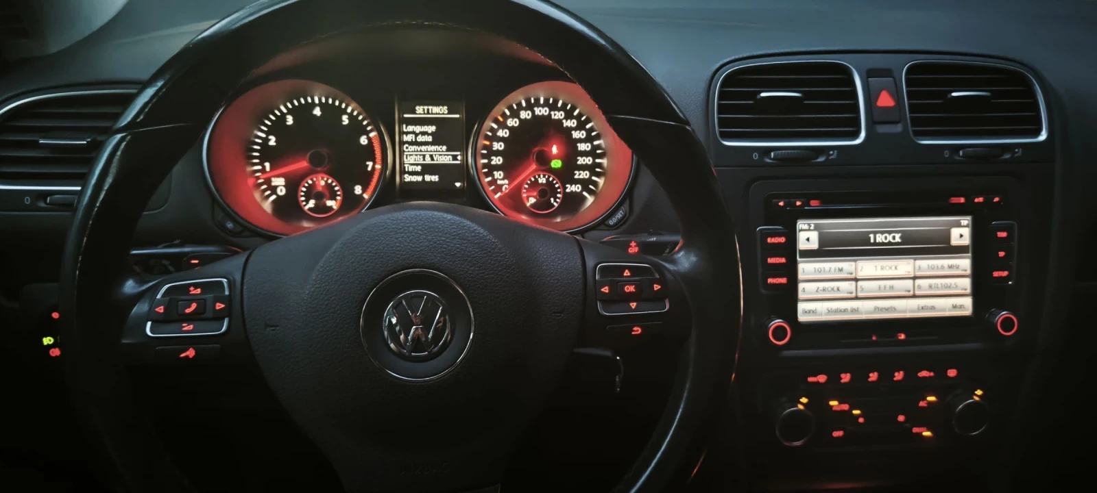 VW Golf 1, 4 Turbo, DSG!!! TOP !!!, снимка 8 - Автомобили и джипове - 54970126