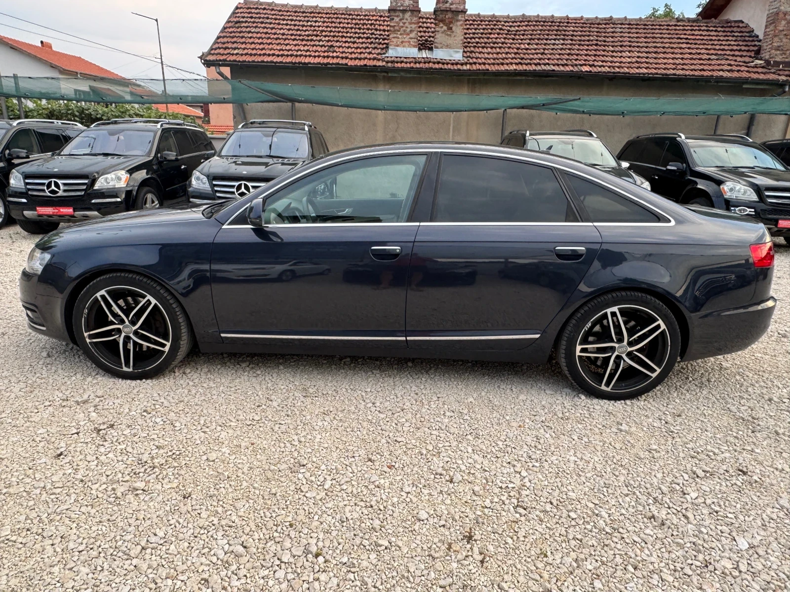 Audi A6 3, 0TDI 239k.c. Distronic!, снимка 4 - Автомобили и джипове - 55365401