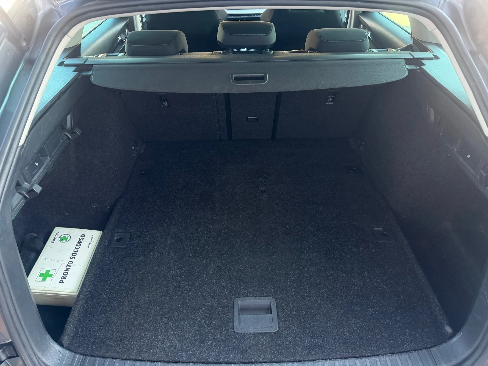 Skoda Octavia 2.0, снимка 14 - Автомобили и джипове - 55440085