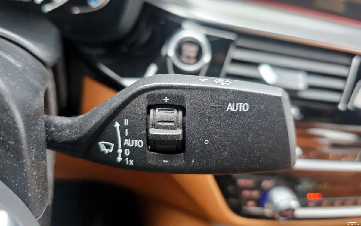 BMW 520 d, снимка 16 - Автомобили и джипове - 55507122
