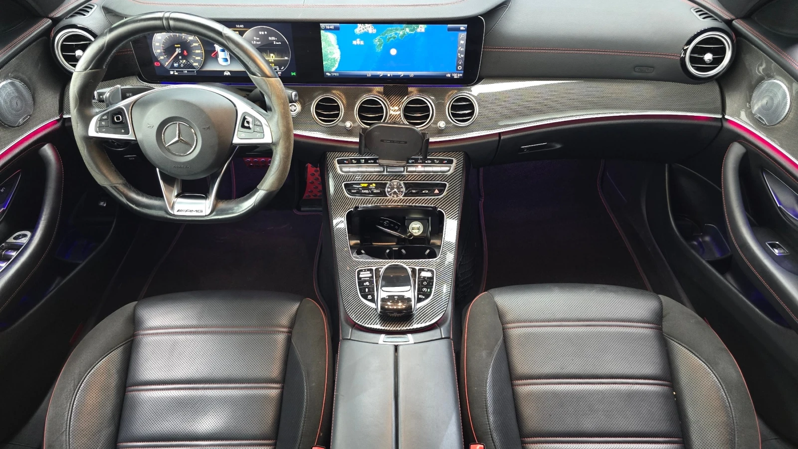 Mercedes-Benz E 43 AMG 4Matic, снимка 6 - Автомобили и джипове - 55742187