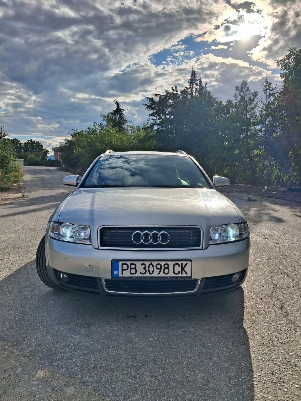 Audi A4 1.9 ТДИ 131К  КЛИМА 