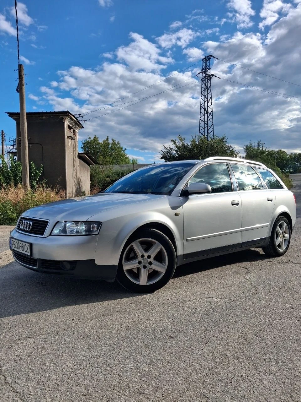 Audi A4 1.9 ТДИ 131К  КЛИМА , снимка 3 - Автомобили и джипове - 56199614