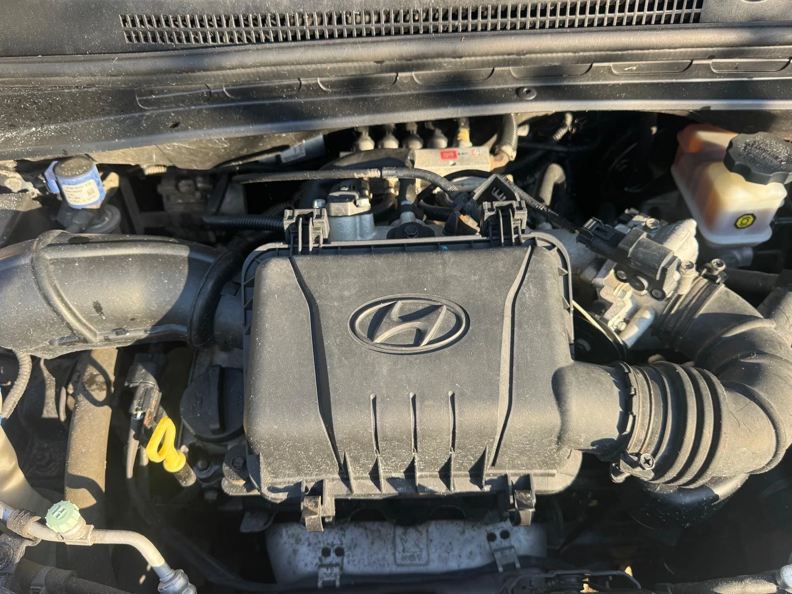 Hyundai I10, снимка 10 - Автомобили и джипове - 56247738