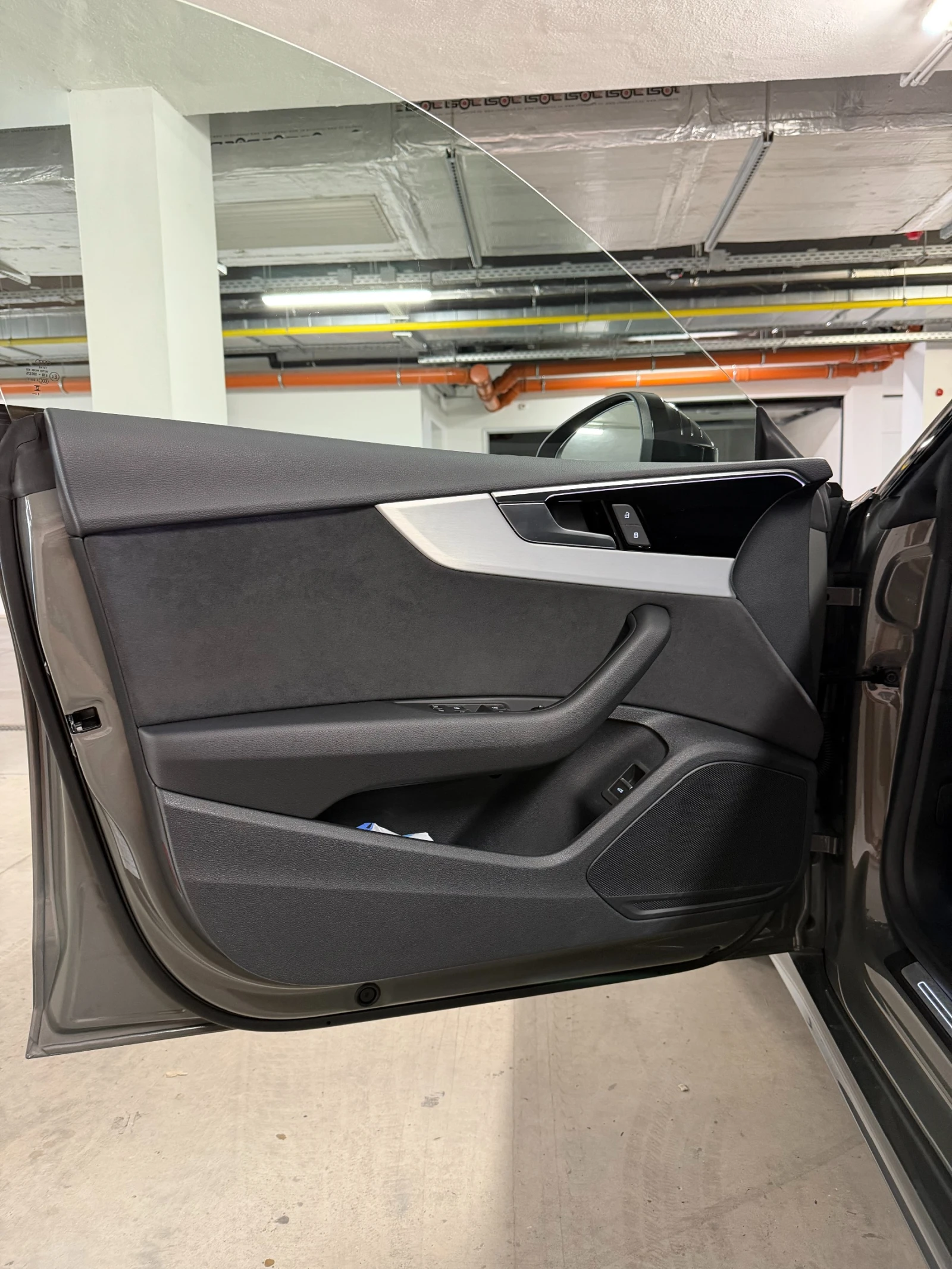 Audi A5 Sportback 40 TDI (37, 000км), снимка 11 - Автомобили и джипове - 56251291