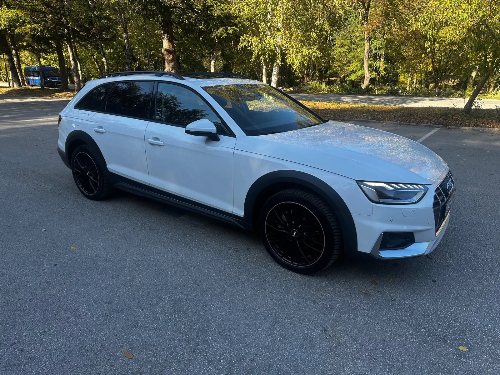 Audi A4 Allroad 40 TDI, снимка 2 - Автомобили и джипове - 56581623