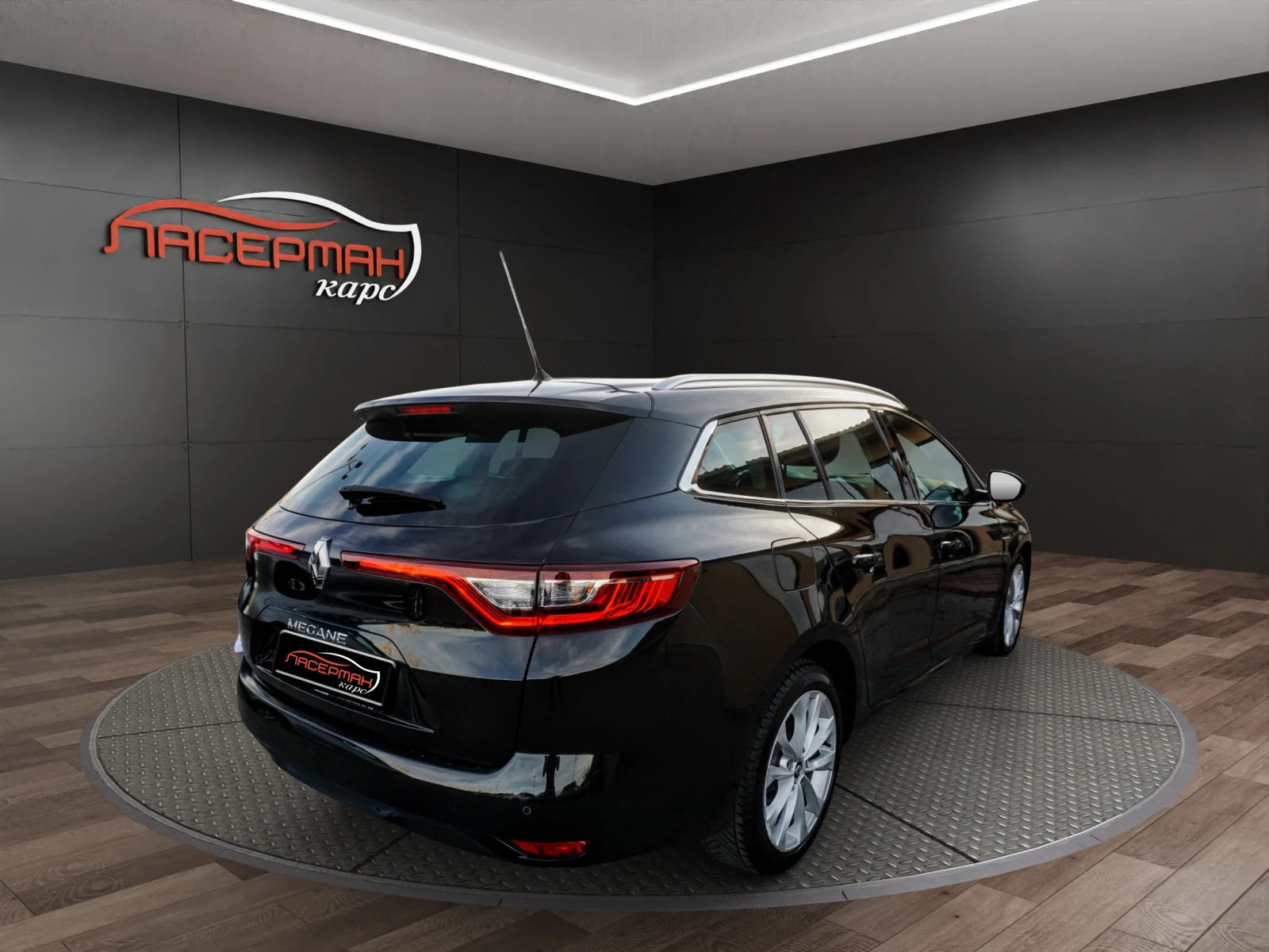 Renault Megane 1.5BLUEDCI INTENS, снимка 3 - Автомобили и джипове - 56582409