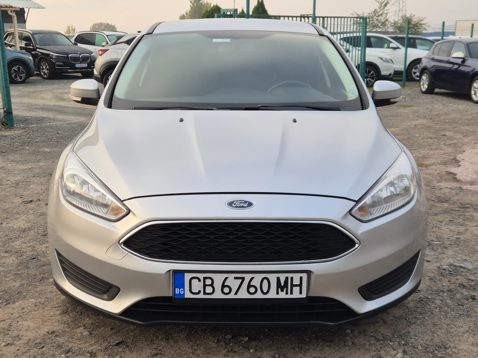Ford Focus 1.0i 3бр, снимка 8 - Автомобили и джипове - 56589061