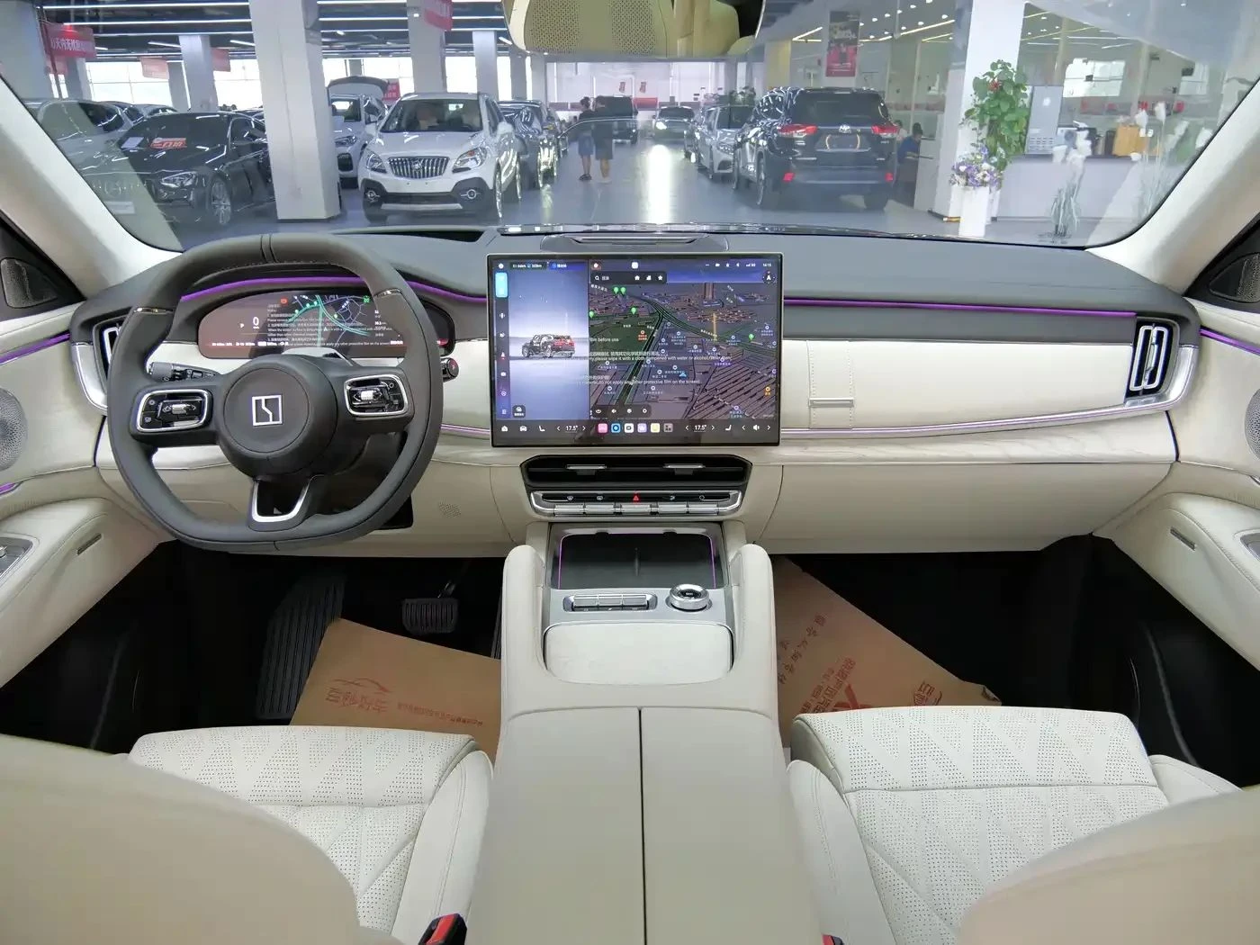 Zeekr Luxury, снимка 10 - Автомобили и джипове - 56685095