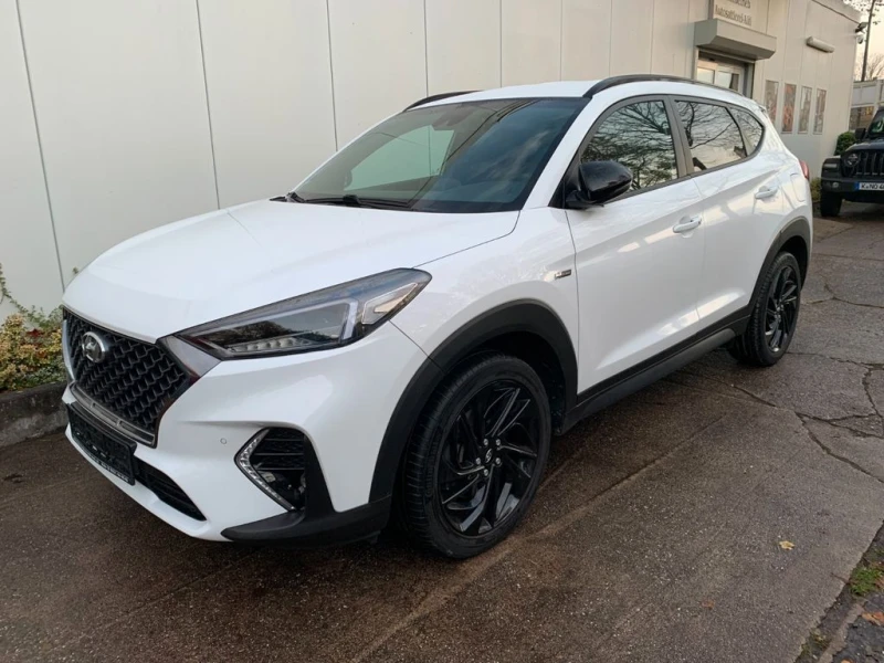 Hyundai Tucson 2.0CRDI-N-Line, снимка 2 - Автомобили и джипове - 45857909