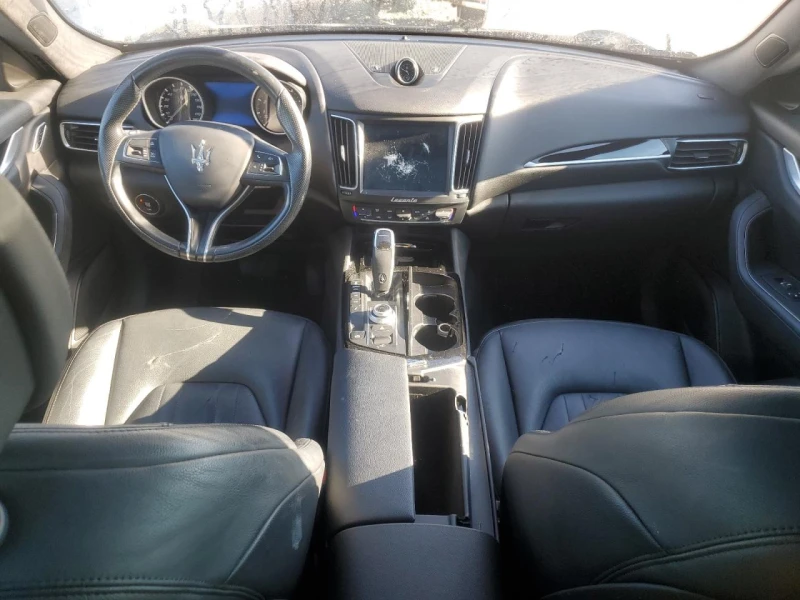 Maserati Levante, снимка 8 - Автомобили и джипове - 52554260