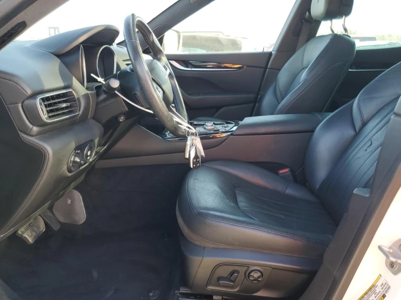 Maserati Levante, снимка 7 - Автомобили и джипове - 52554260