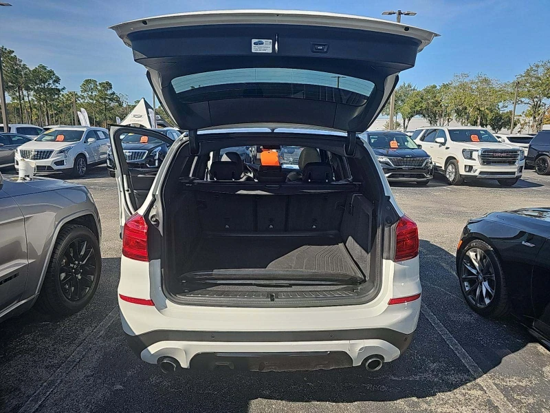 BMW X3 xDrive30i / DISTRONIC / ПАНОРАМА / М.ТОЧКА , снимка 10 - Автомобили и джипове - 52579718