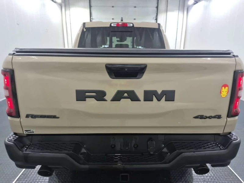 Dodge RAM 1500 REBEL CREW CAB SHORT BED  CARFAX, снимка 6 - Автомобили и джипове - 53564648