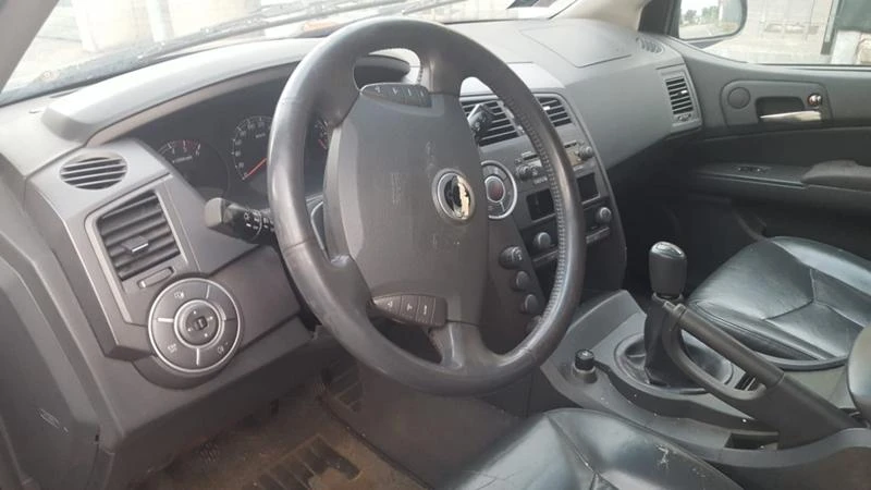 SsangYong Kyron 2.0D-НА ЧАСТИ, снимка 7 - Автомобили и джипове - 21574539