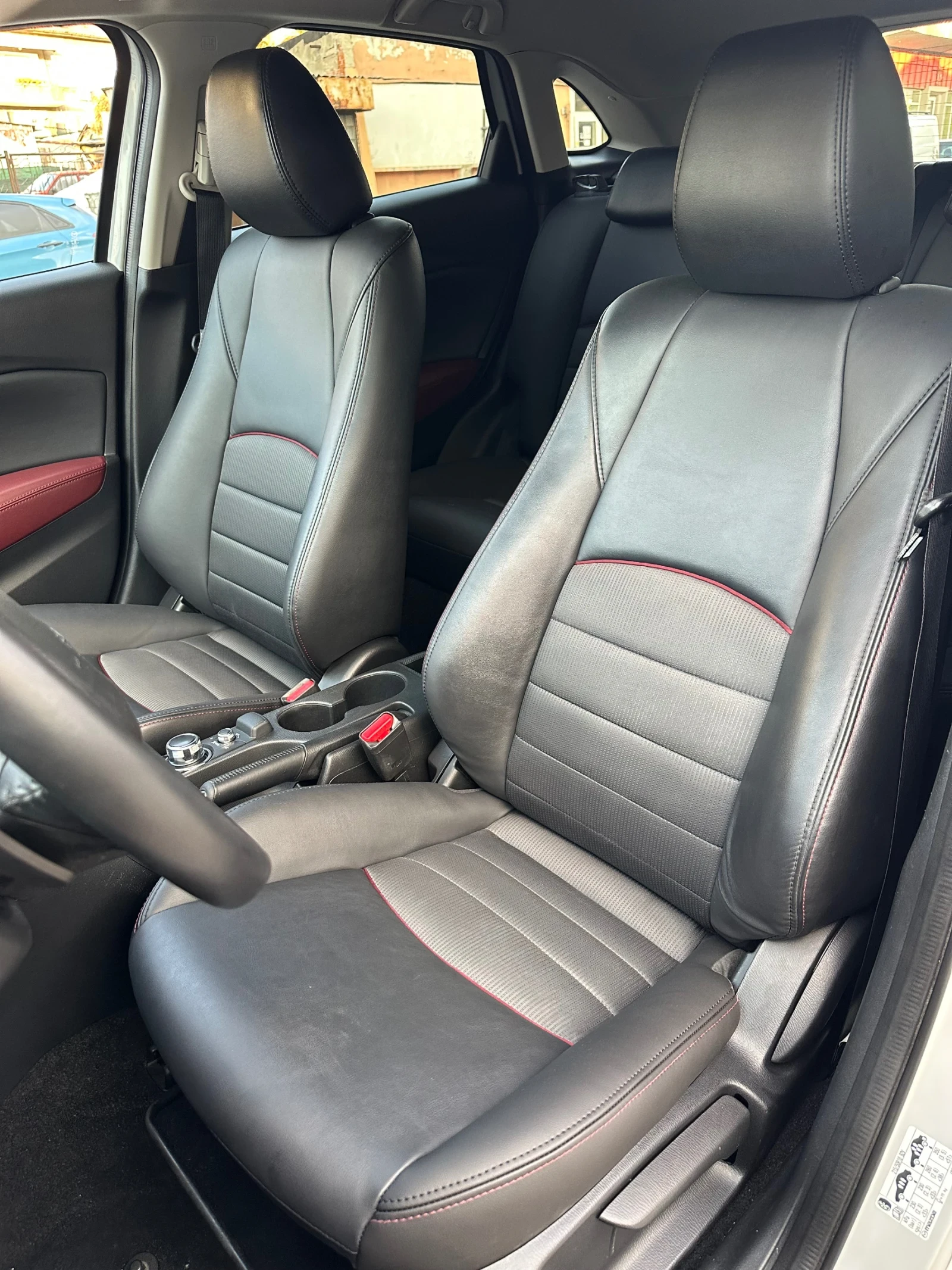 Mazda CX-3 2.0 benzin/Skyactive/Автоматик/4х4/full/Швейцария - изображение 9