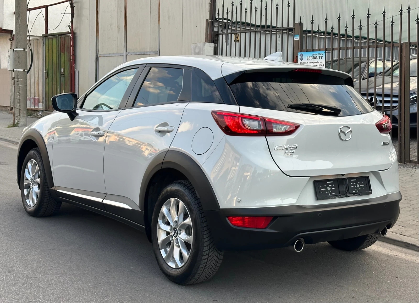 Mazda CX-3 2.0 benzin/Skyactive/Автоматик/4х4/full/Швейцария - изображение 6
