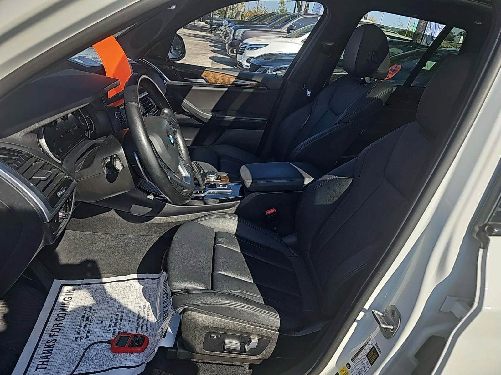 BMW X3 xDrive30i / DISTRONIC / ПАНОРАМА / М.ТОЧКА  - изображение 5