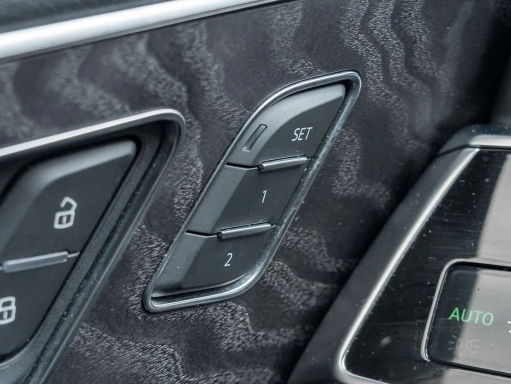 Audi Q7 quattro Technik* CARFAX* 360 ������* ���� ��  �� | Mobile.bg � ����������� 17