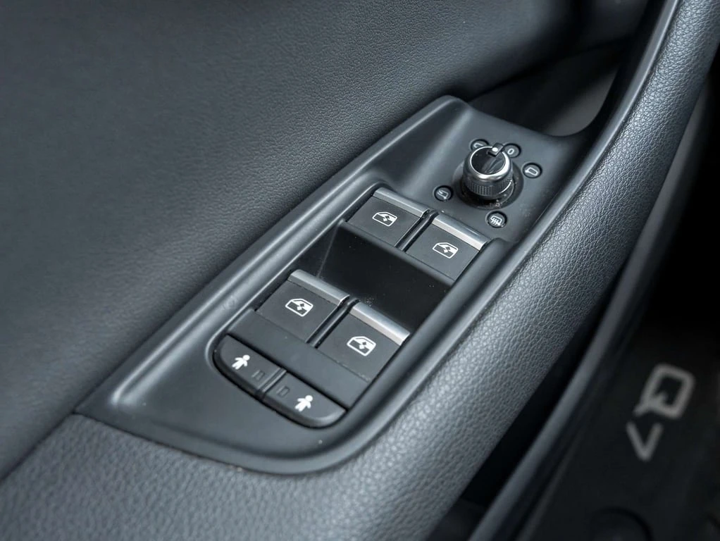 Audi Q7 quattro Technik* CARFAX* 360 ������* ���� ��  �� | Mobile.bg � ����������� 16