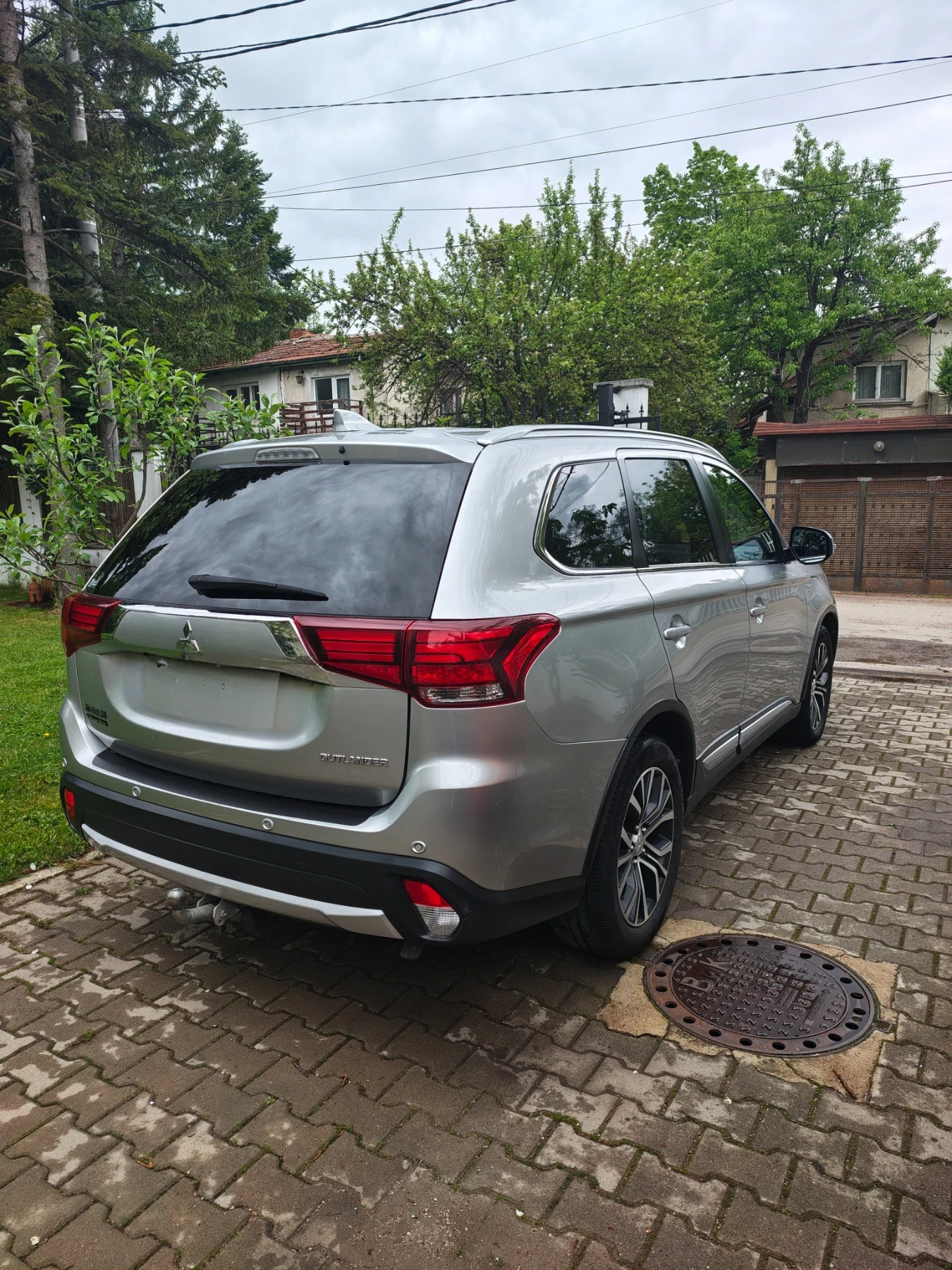 Mitsubishi Outlander, снимка 6 - Автомобили и джипове - 54485556