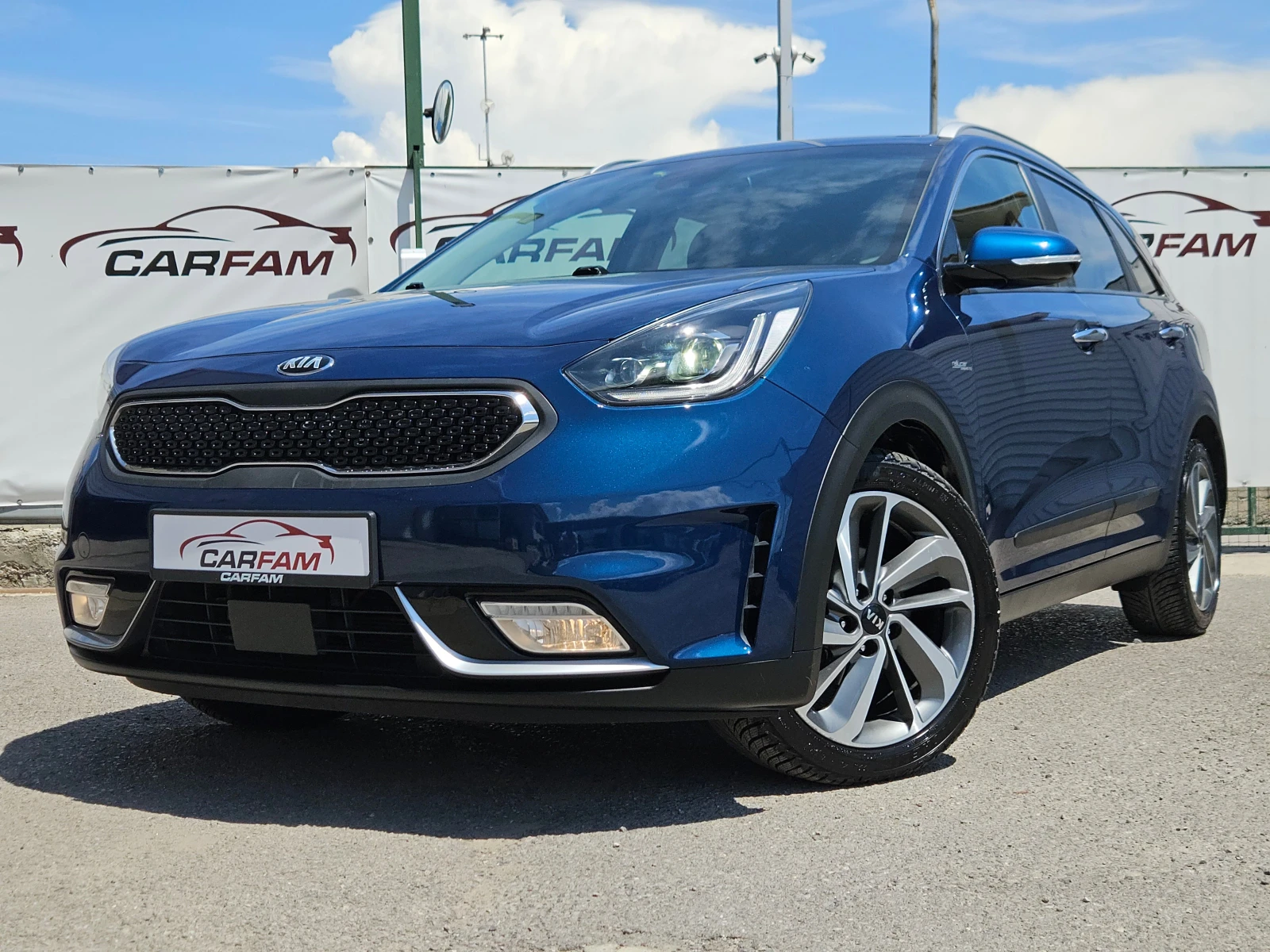 Kia Niro 1.6EcoHybrid/Top Line/90000км/CARPLAY/ДИСТРОНИ/LED, снимка 7 - Автомобили и джипове - 54942721
