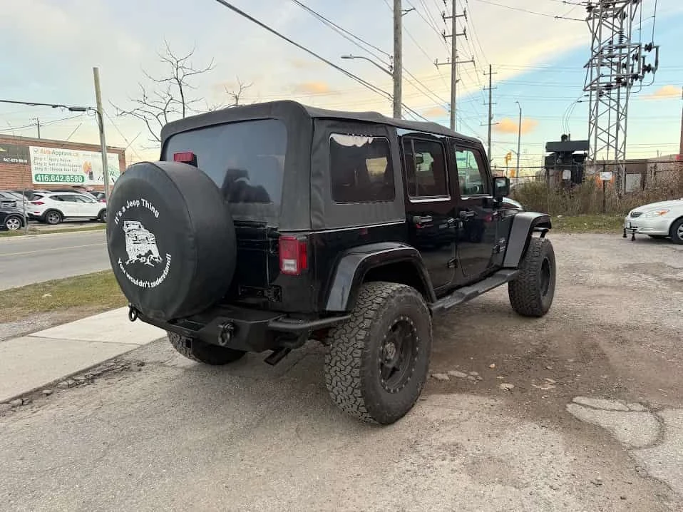 Jeep Wrangler * Sahara * АВТОКРЕДИТ БЕЗ ПЪРВОНАЧАЛНА ВНОСКА* , снимка 11 - Автомобили и джипове - 55230182
