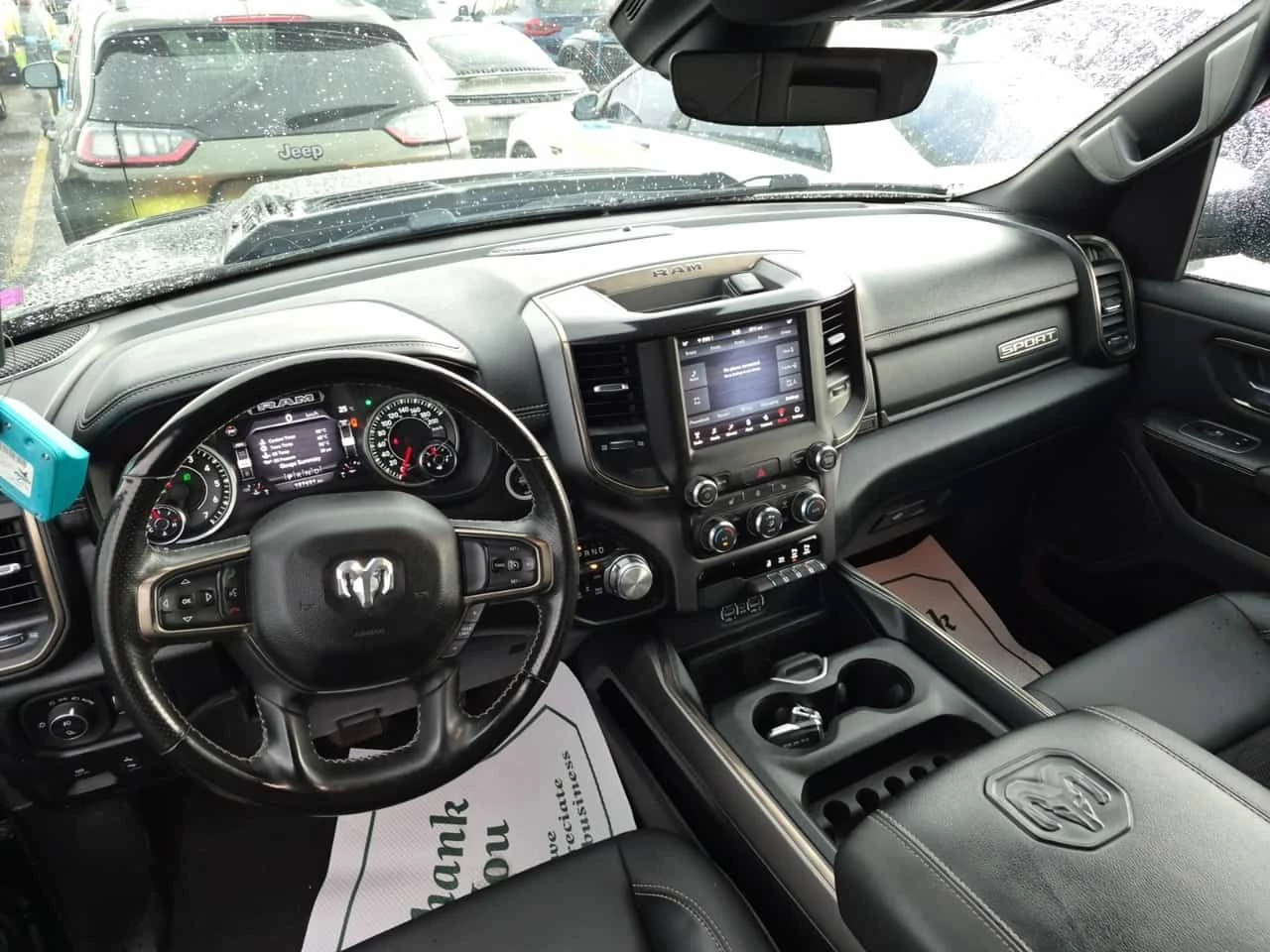 Dodge RAM 1500  SPORT CREW CAB SHORT BED / ЦЕНА ДО БЪЛГАРИЯ , снимка 9 - Автомобили и джипове - 55281892