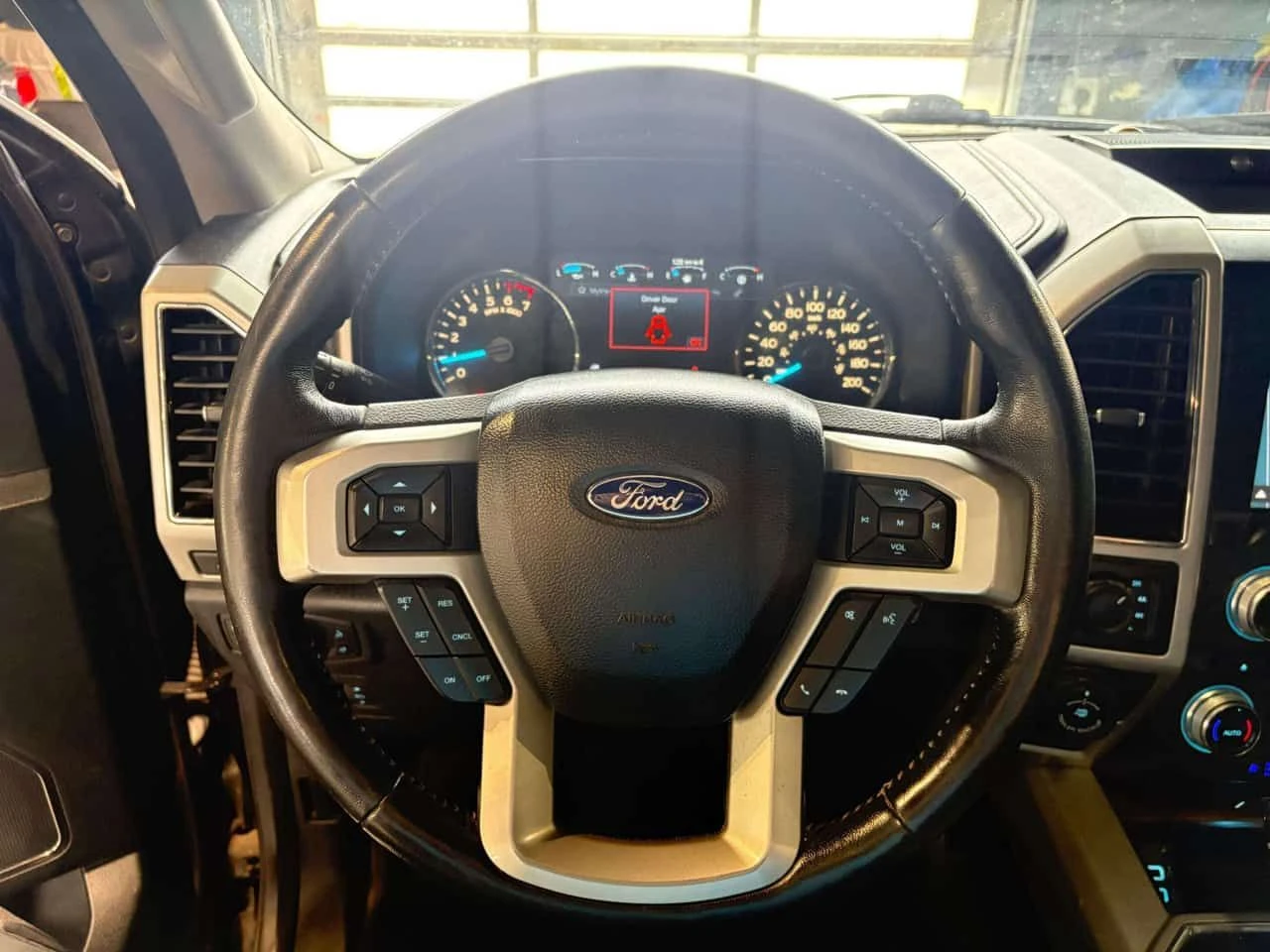 Ford F150 * Lariat 4WD SuperCrew 5.5' Box* ONTARIO CAR*  | Mobile.bg � ����������� 17