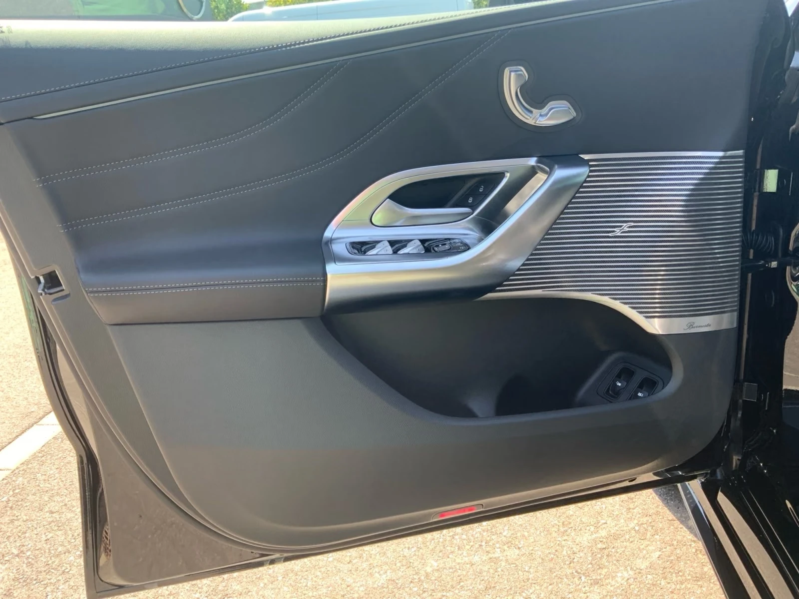 Mercedes-Benz GLC 400 EQ 4-MATIC AMG SUPERSCREEN SKY-CONTROL BURMESTER , снимка 12 - Автомобили и джипове - 55558520