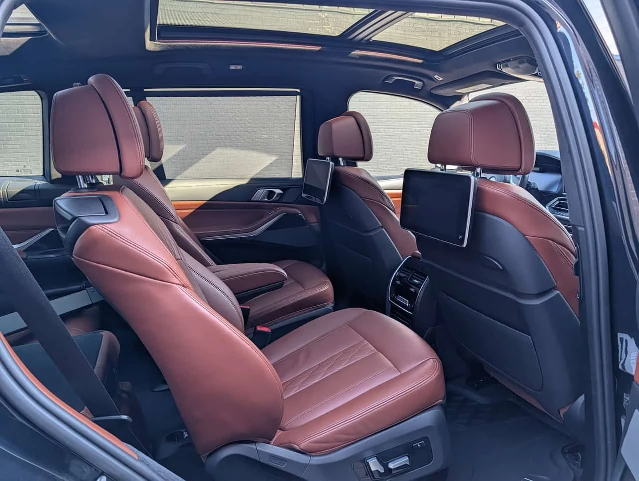 BMW X7 * xDrive50i * АВТОКРЕДИТ * ГЛАВНО ПРЕДСТАВИТЕЛСТВО, снимка 16 - Автомобили и джипове - 55641497