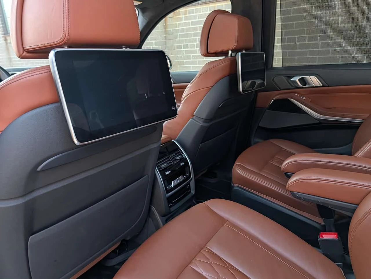 BMW X7 * xDrive50i * АВТОКРЕДИТ * ГЛАВНО ПРЕДСТАВИТЕЛСТВО, снимка 14 - Автомобили и джипове - 55641497