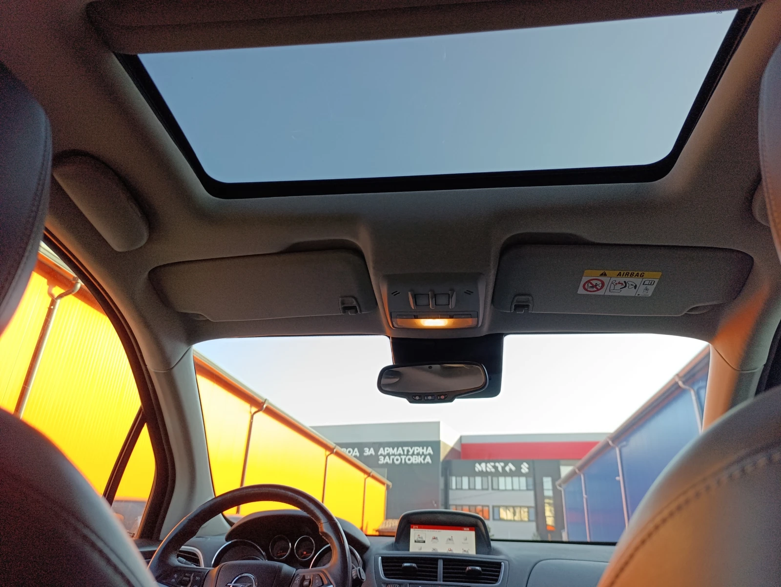 Opel Mokka 1.4i 16V Turbo, снимка 14 - Автомобили и джипове - 55904104